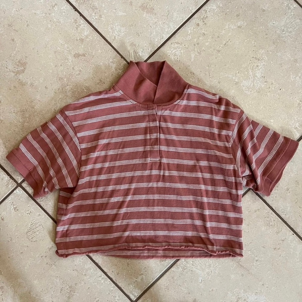 American Eagle Preowned Cropped Striped Polo Shirt